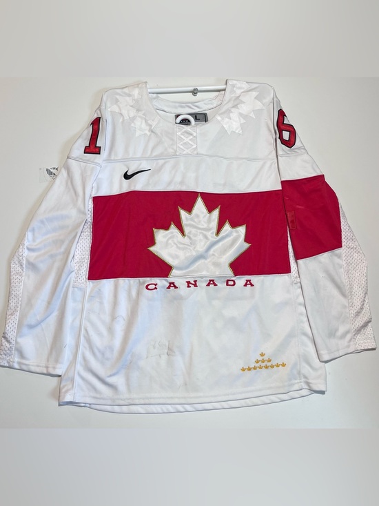 Nike Other - Nike Team Canada Jonathan Toews #16  men’s Hockey Jersey Sz large